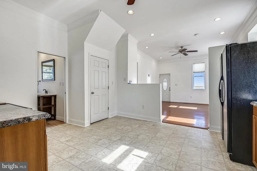 Photo of 2300 FAIRMOUNT ROAD