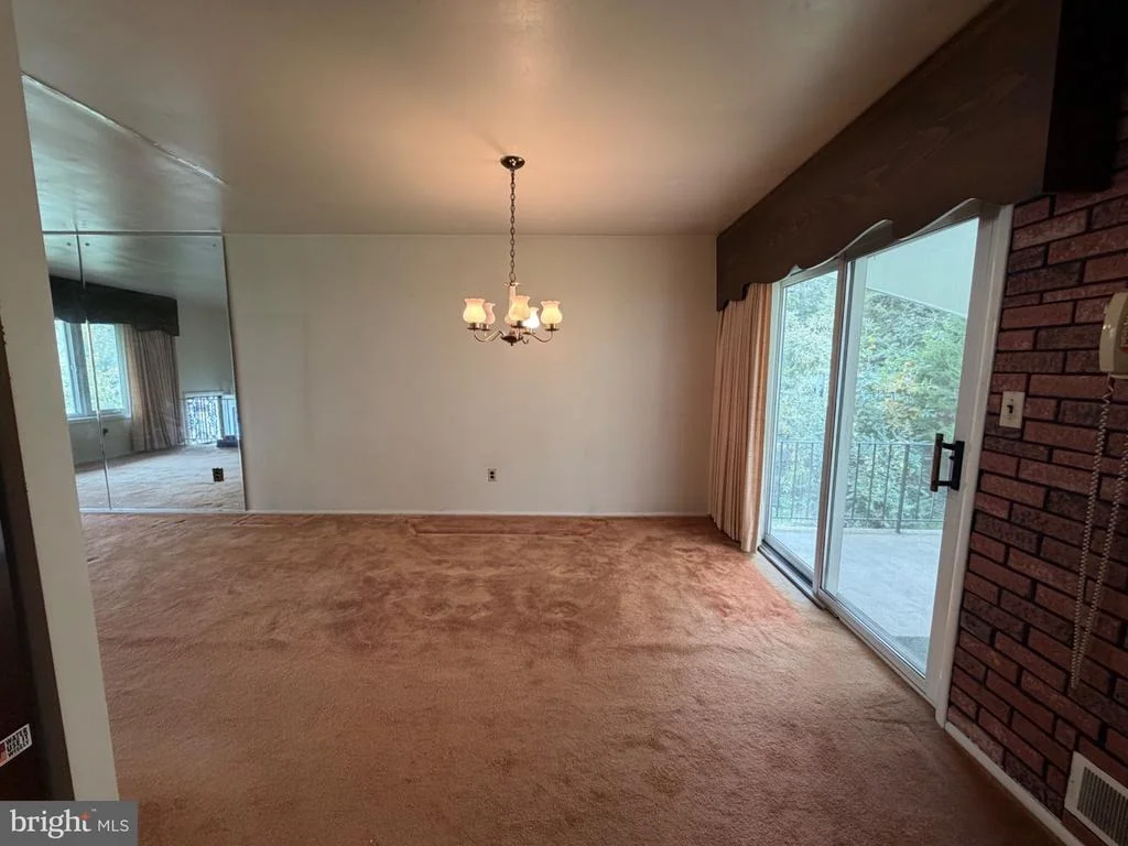 Photo of 6911 CANYON DRIVE