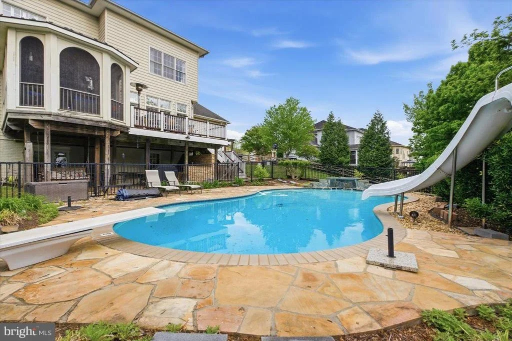 Photo of 9292 SUMNER LAKE BOULEVARD