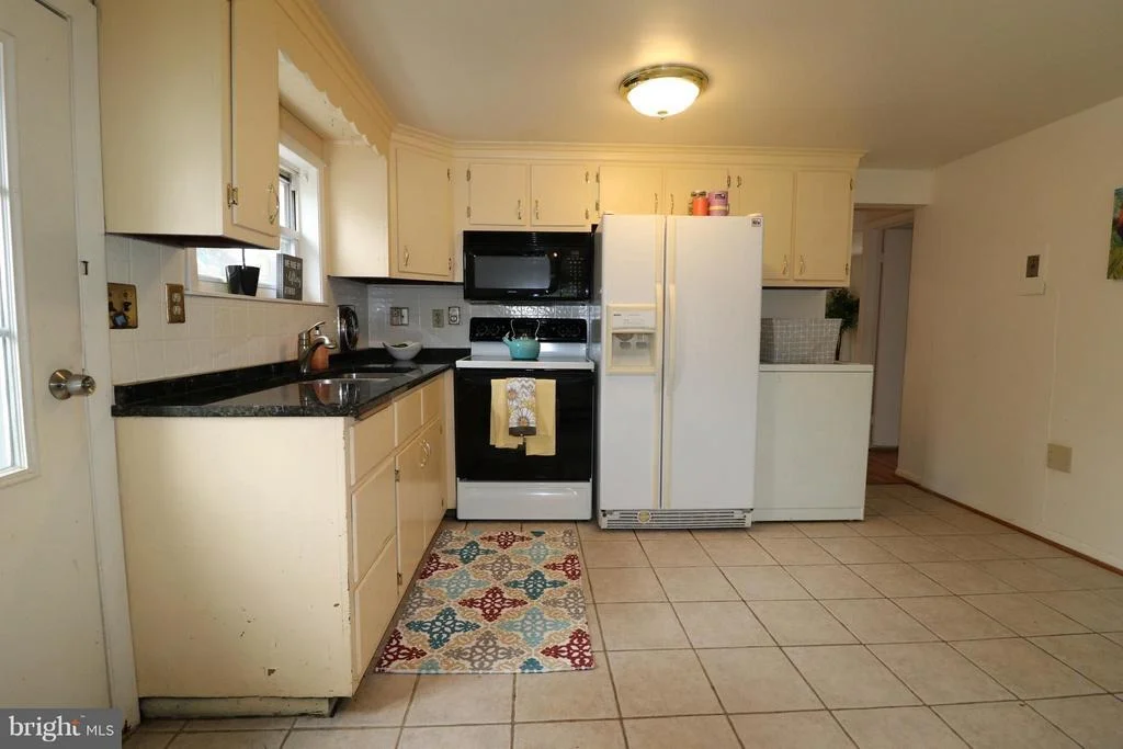 Photo of 5 KING AVENUE