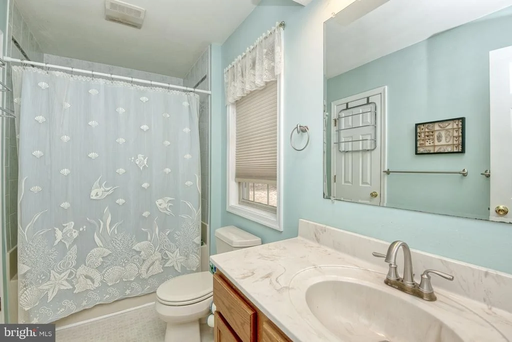 Photo of 23523 HOLLY CIRCLE