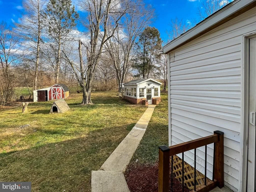 Photo of 18224 LAPPANS ROAD