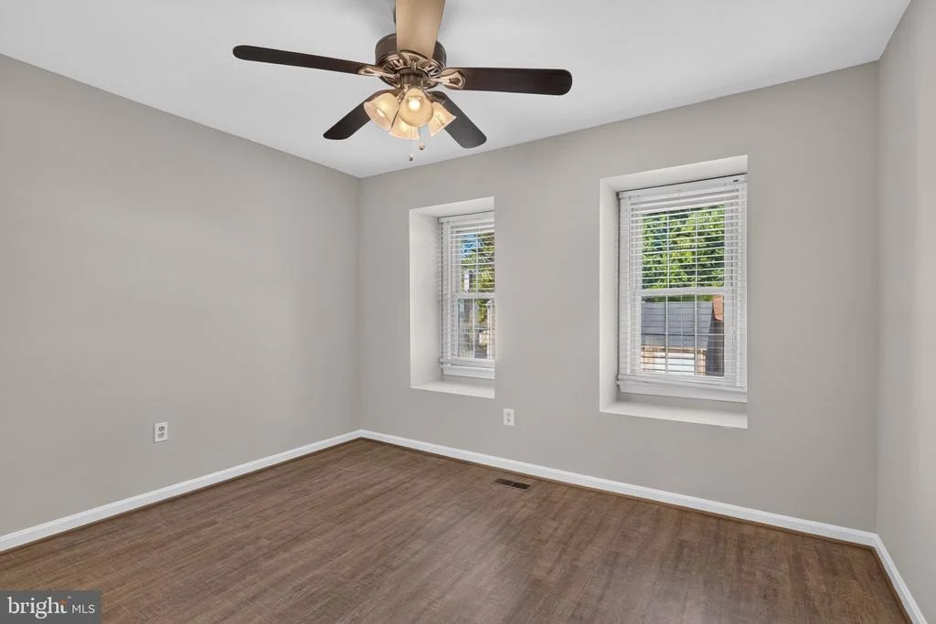Photo of 7111 CARNATION COURT