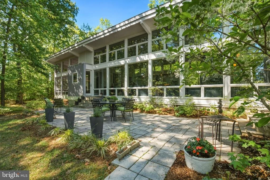 Photo of 316 GORDON ROAD