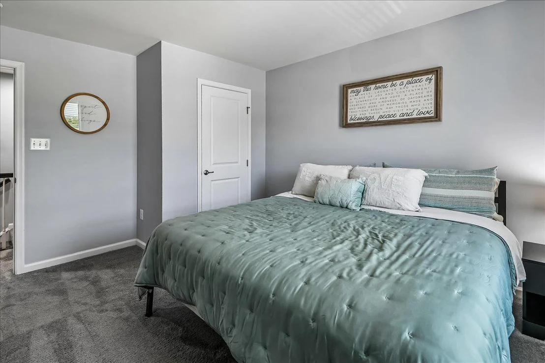 Photo of 8124 MEADOWGATE CIRCLE