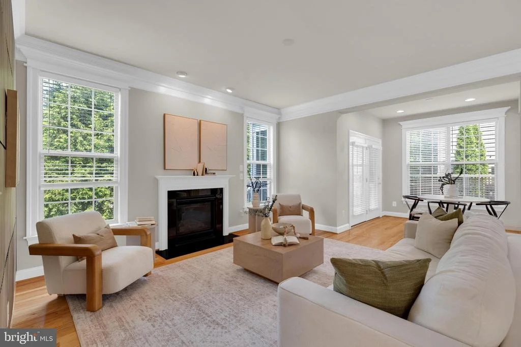 Photo of 42706 CHISHOLM