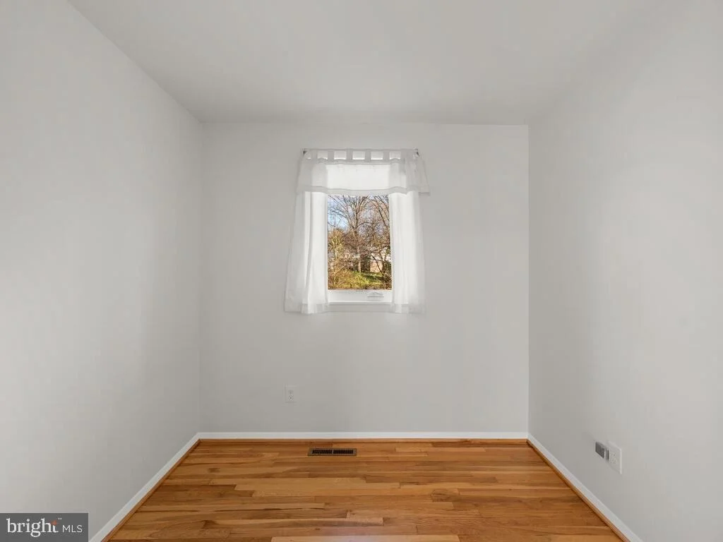 Photo of 5013 ELIOTS OAK ROAD
