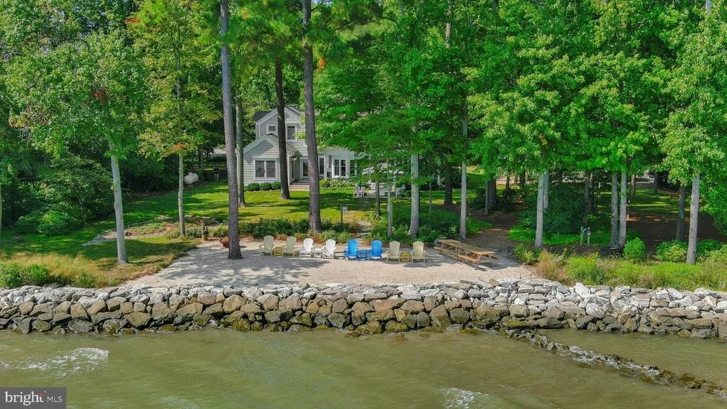 Photo of 990 MARZOFF ROAD