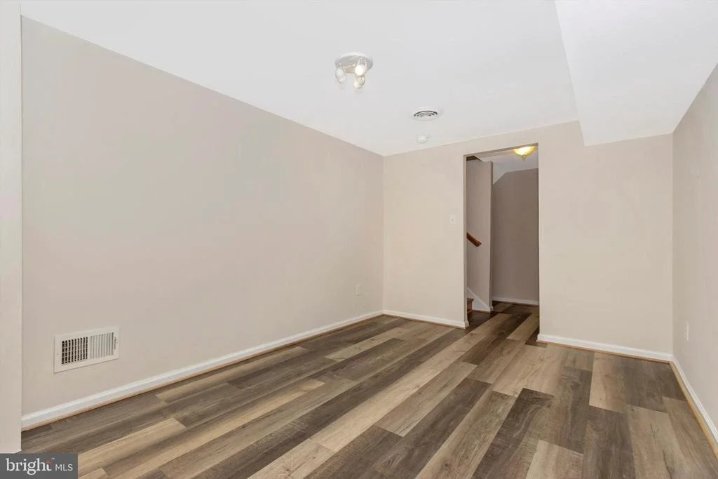 Photo of 11403 CLARA STREET