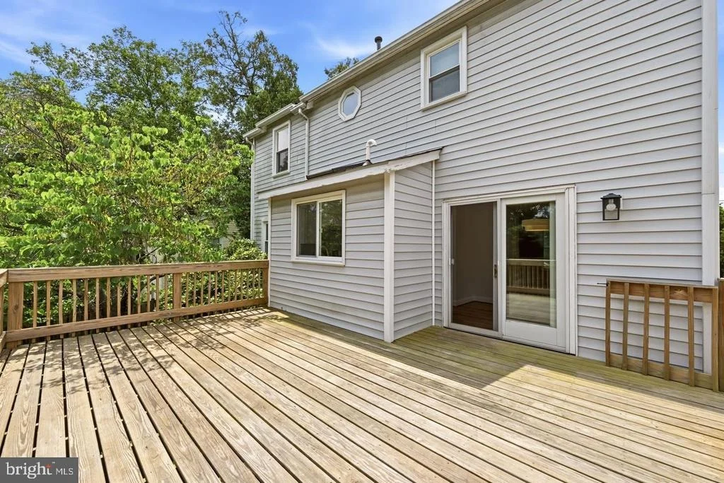 Photo of 11117 MIDVALE ROAD