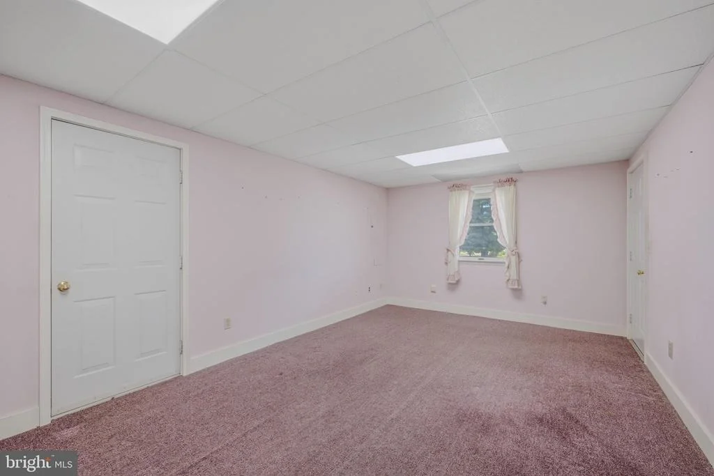 Photo of 11728 WHITE HALL ROAD