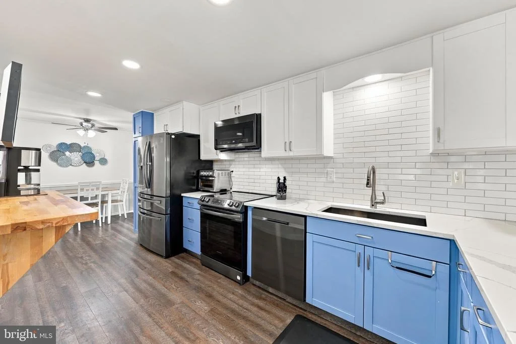 Photo of 989 BOUNDARY ROAD