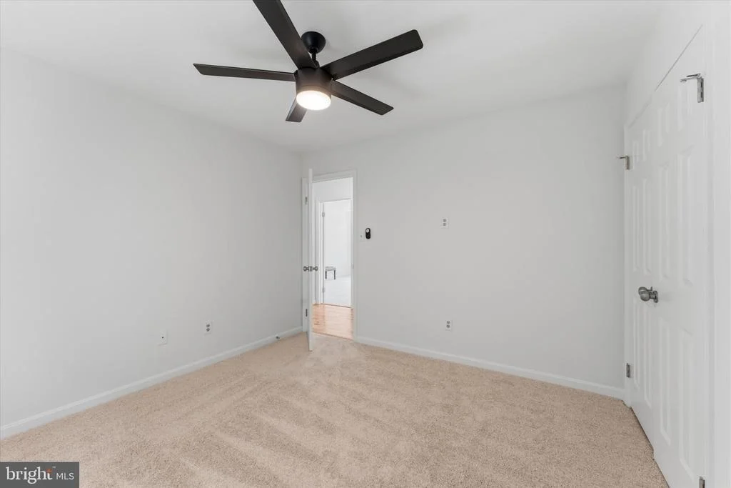 Photo of 15251 EAGLE TAVERN WAY