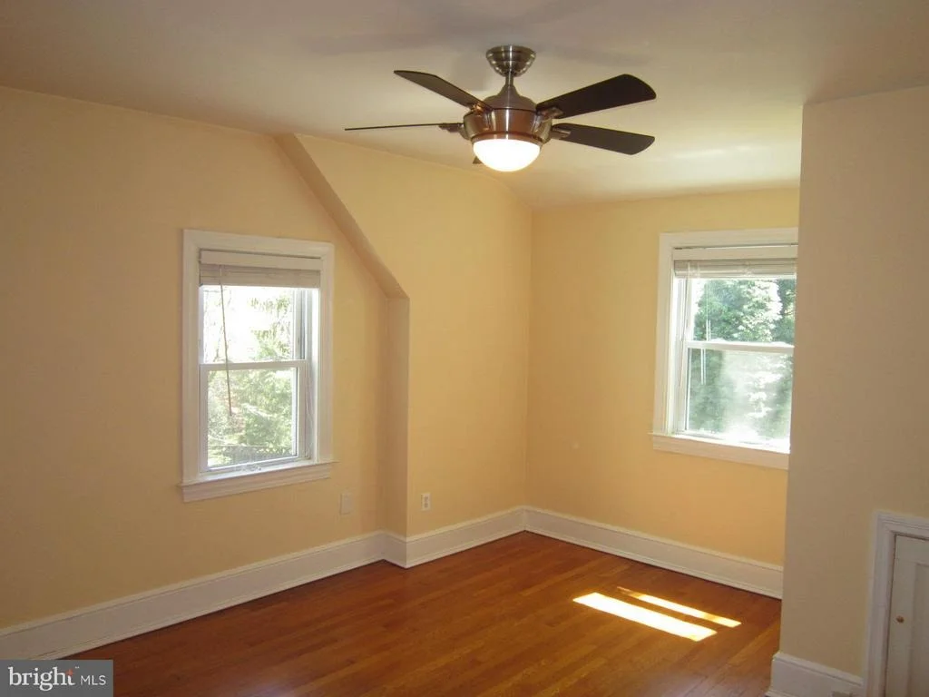 Photo of 9103 KINGSBURY DRIVE