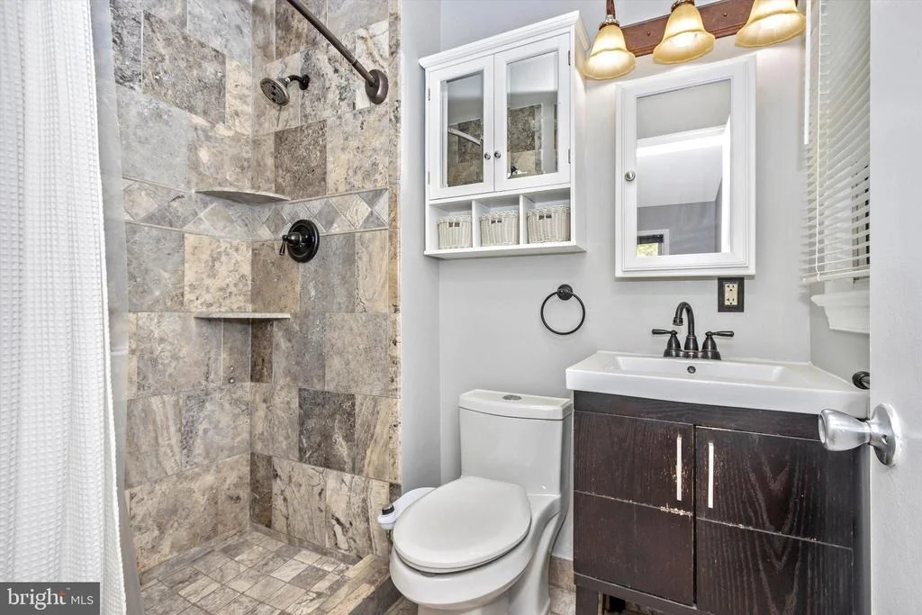 Photo of 17809 PARK MILL DRIVE