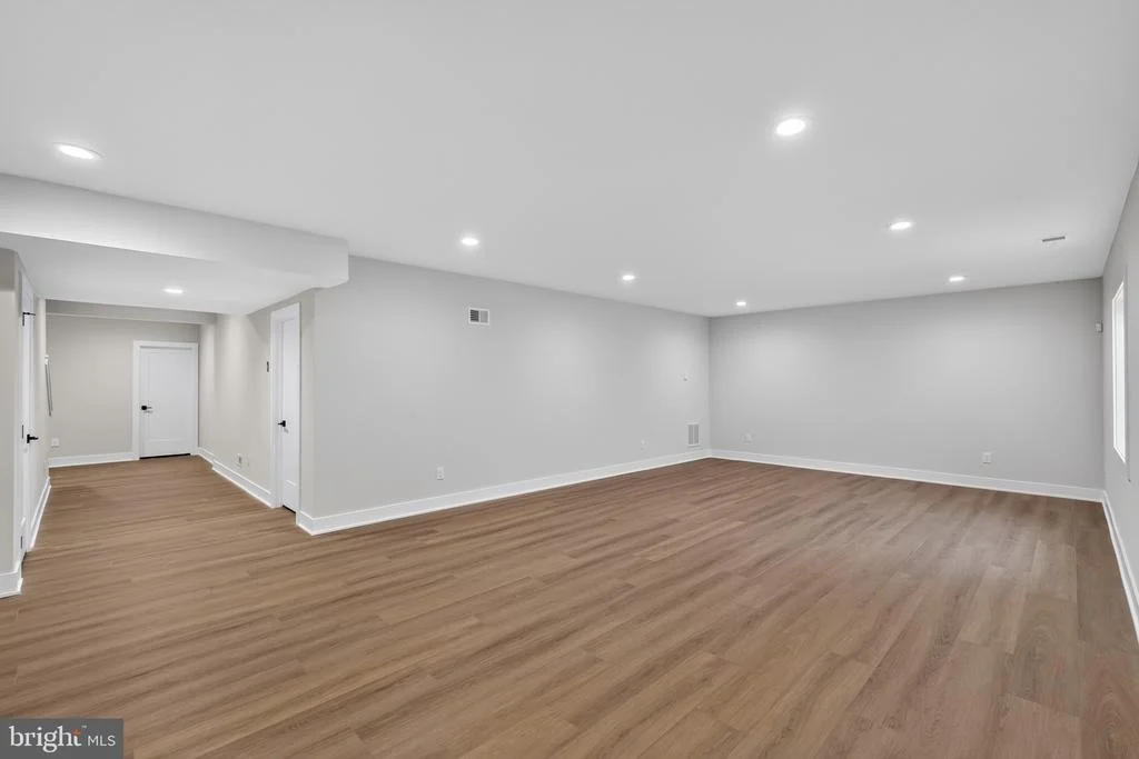 Photo of 127 ALROY ROAD