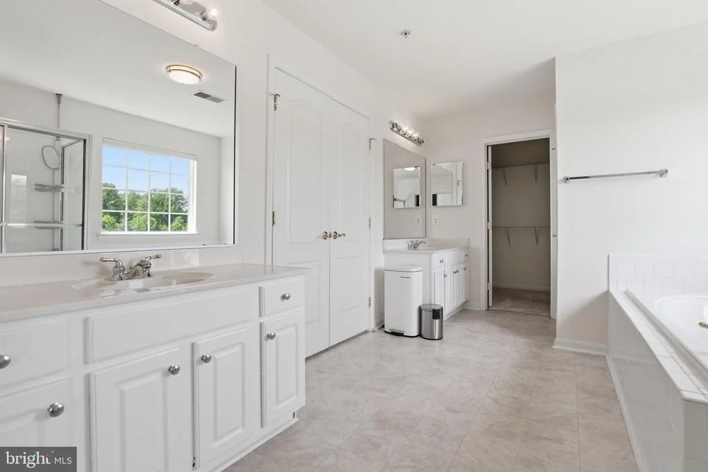 Photo of 10105 ELGIN CIRCLE