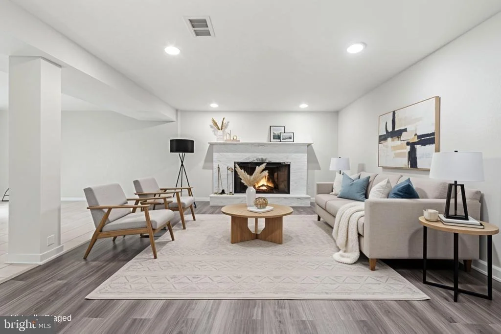Photo of 6915 BRIARCLIFF DRIVE