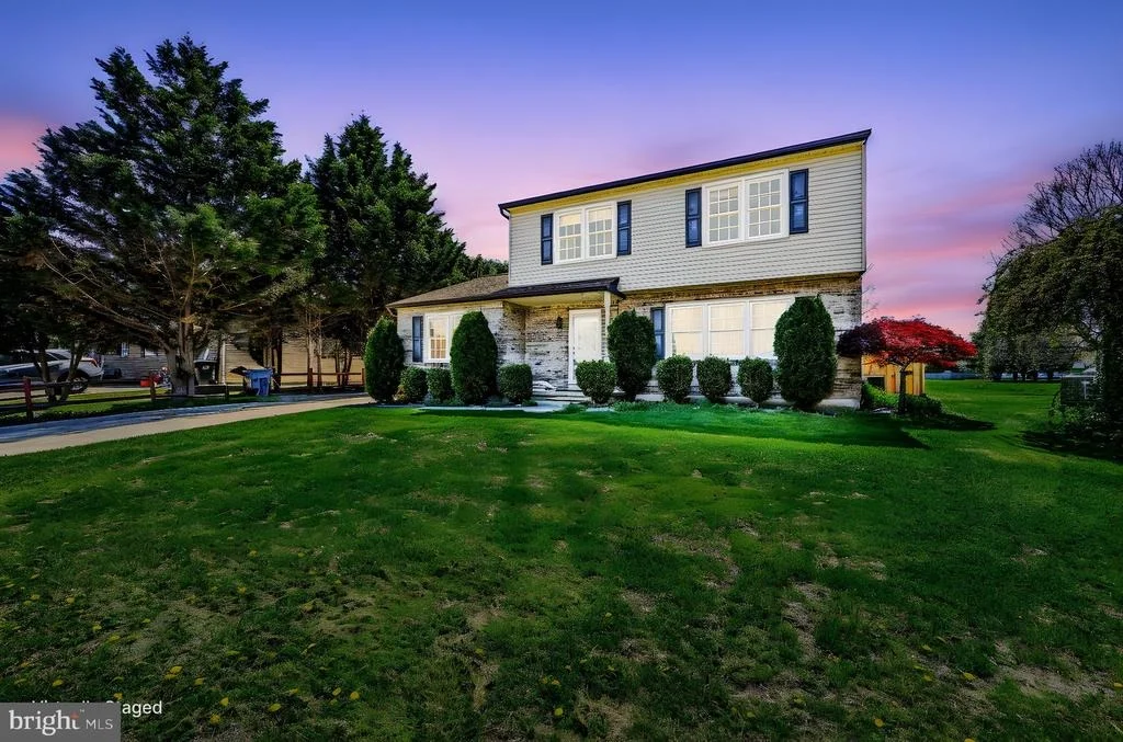 Photo of 12 LAURIE COURT