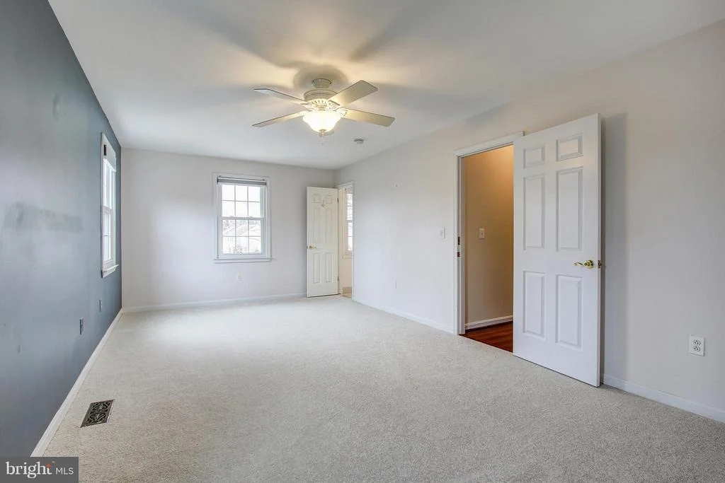 Photo of Unit 31 at 1030 WINDRUSH LANE