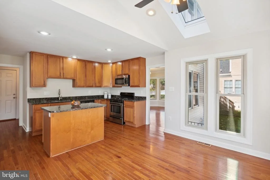 Photo of 5305 KINGSBROOK DRIVE