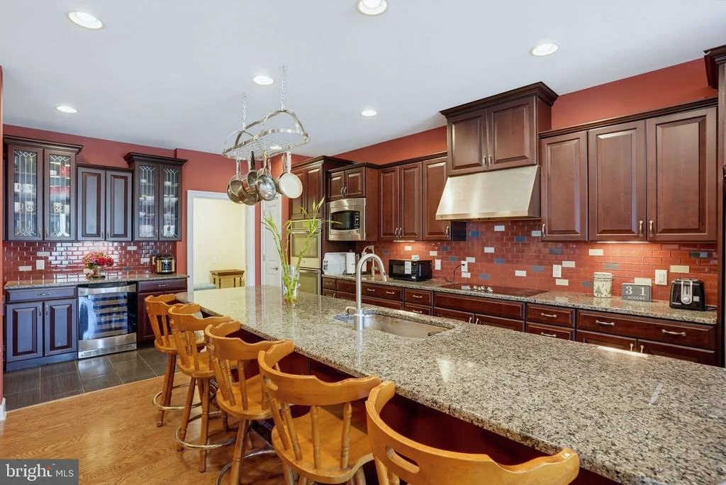 Photo of 35525 PEREGRINE ROAD