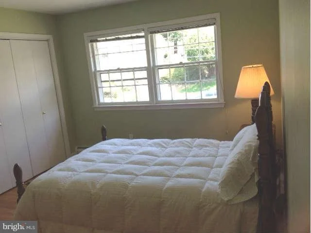 Photo of 1430 COLLEEN LANE
