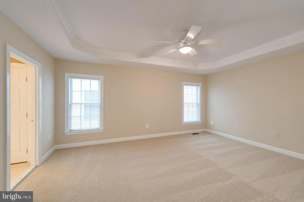 Photo of 3807 GLEN EAGLES DRIVE