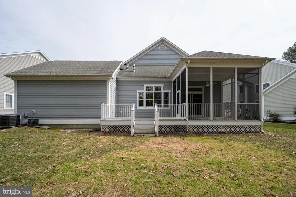 Photo of 196 WILLOW OAK AVENUE