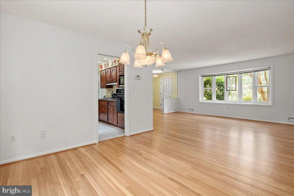 Photo of 9210 CHERRYTREE DRIVE