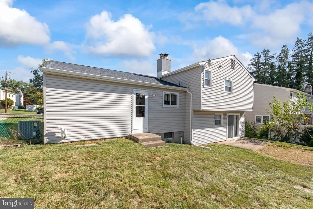 Photo of 12 COLGATE DRIVE