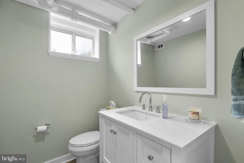 Photo of 1124 TANLEY ROAD