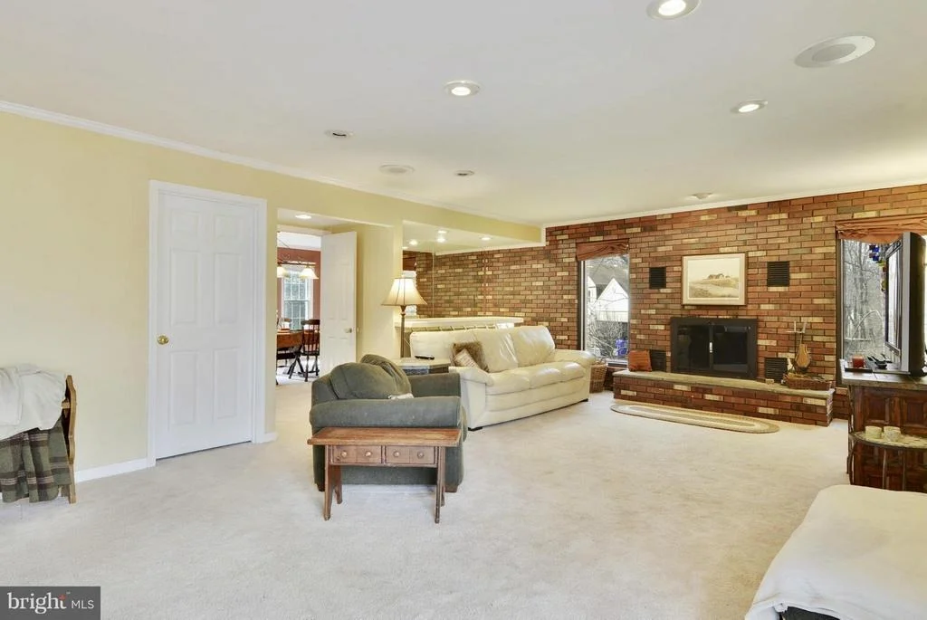 Photo of 9 REDGATE COURT