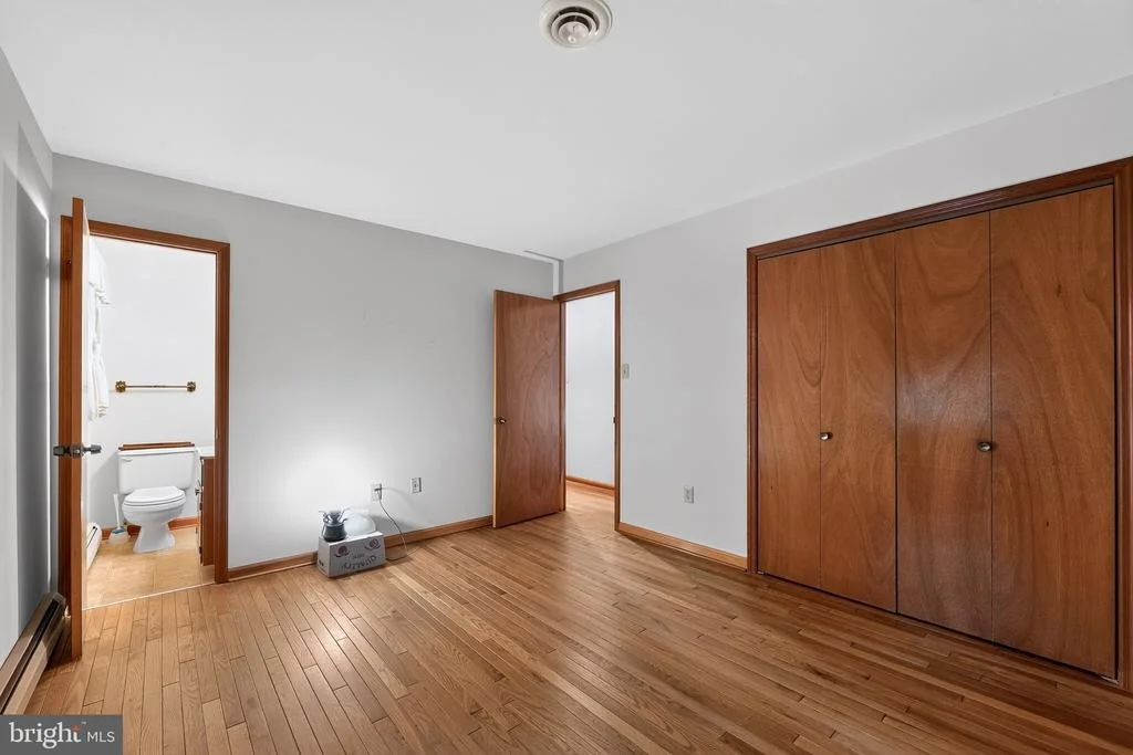 Photo of 9810 WOODSBORO ROAD
