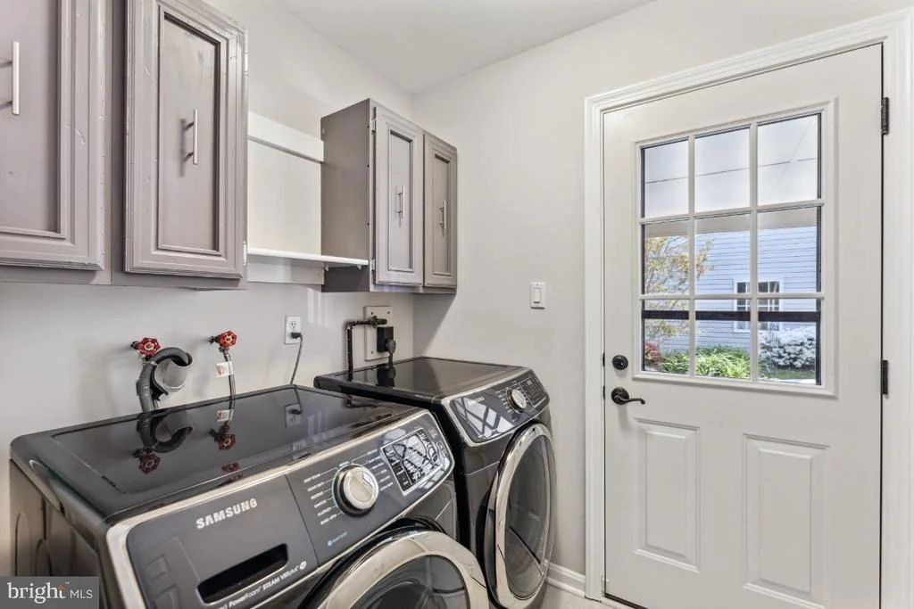 Photo of 7313 LANGSFORD COURT