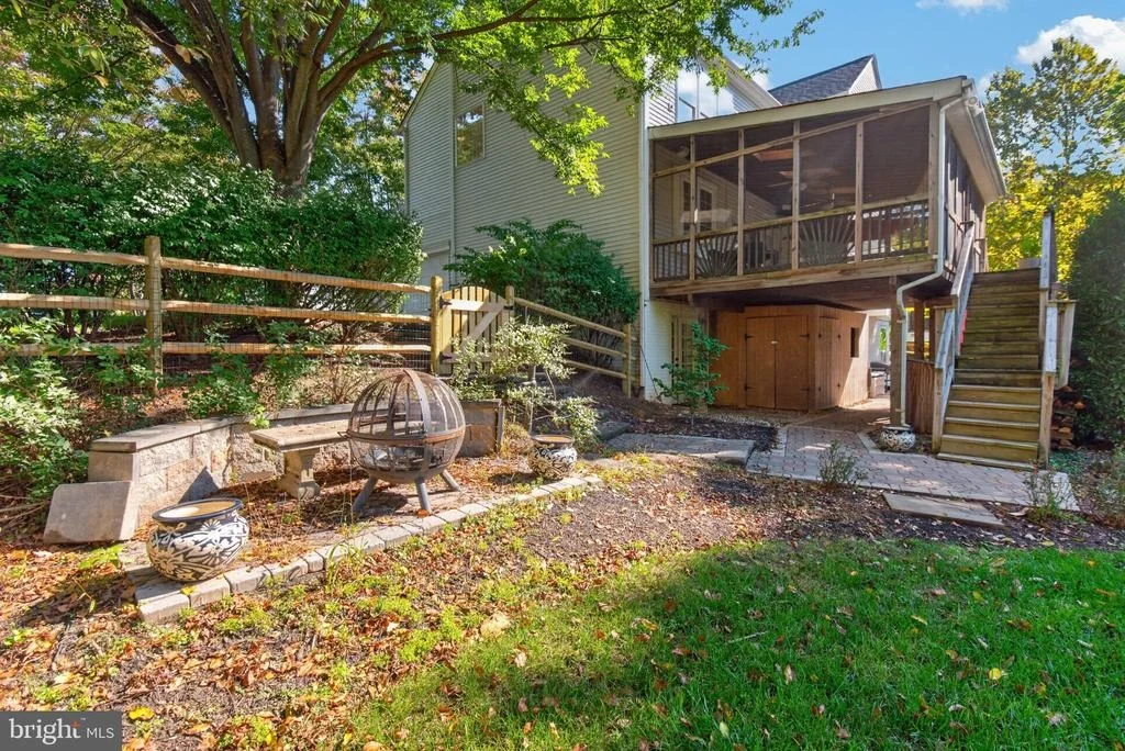 Photo of 6553 BALLYMORE LANE