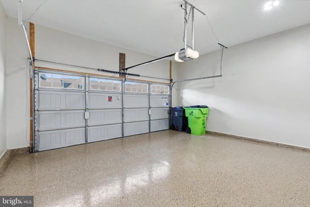 Photo of 314 GALLANT FOX DRIVE
