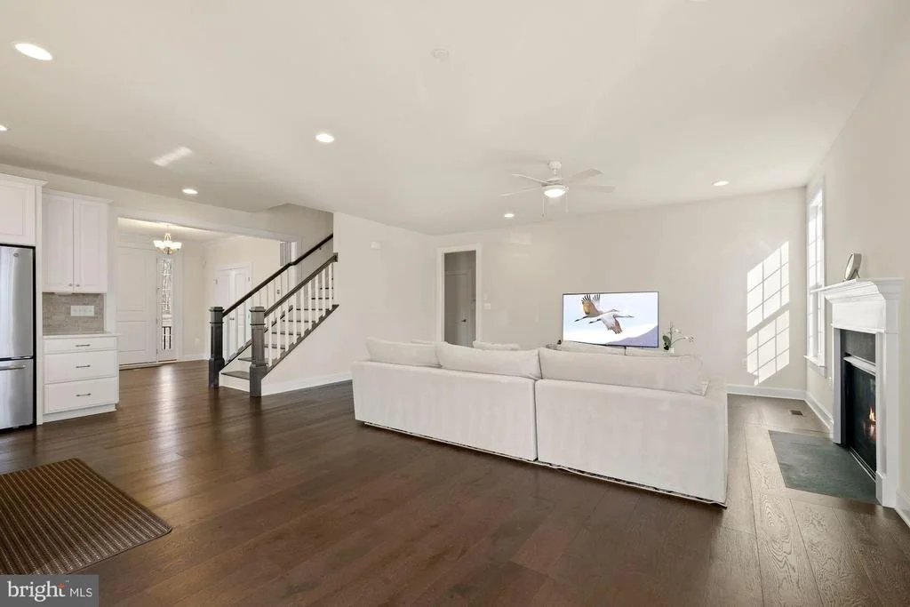 Photo of 137 GREENTREE FARM DRIVE