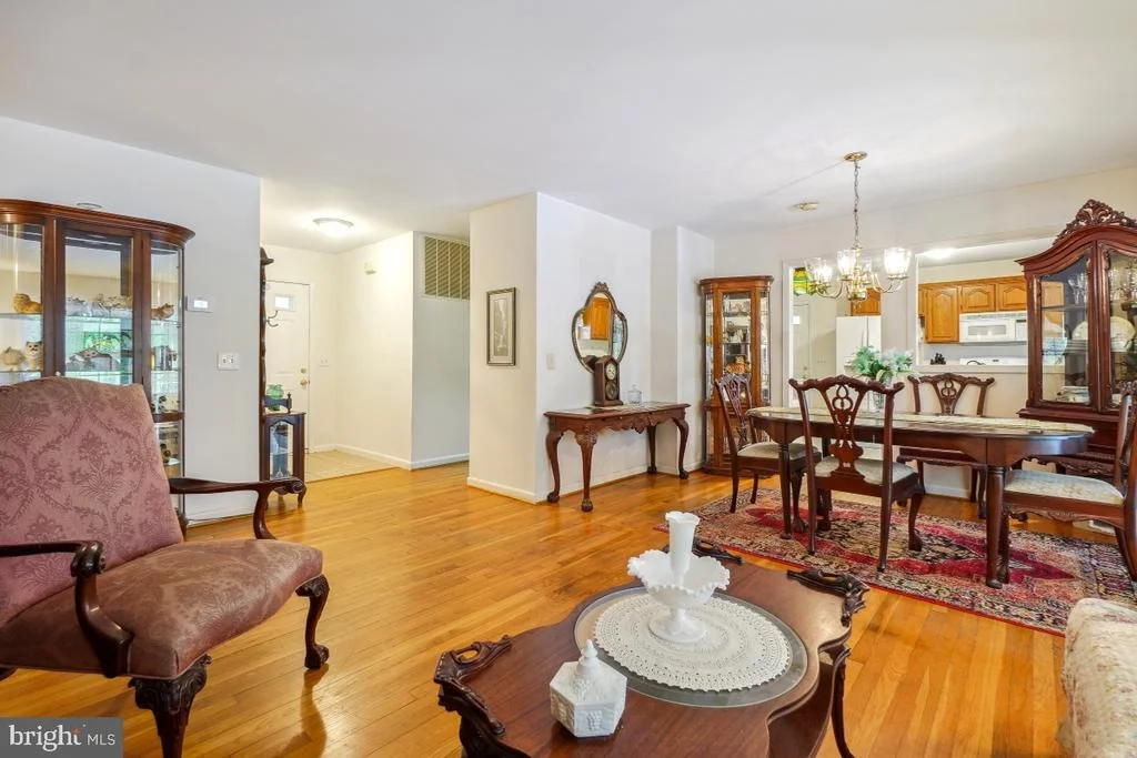 Photo of 17916 MUNCASTER ROAD