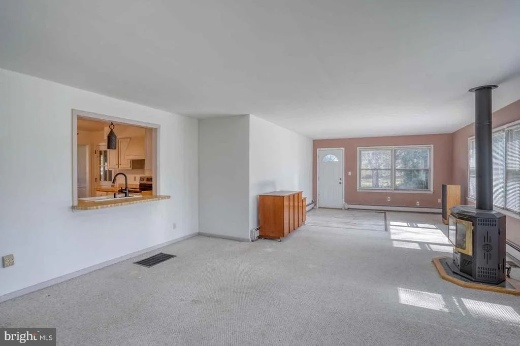 Photo of 74 S FAIRFIELD DRIVE