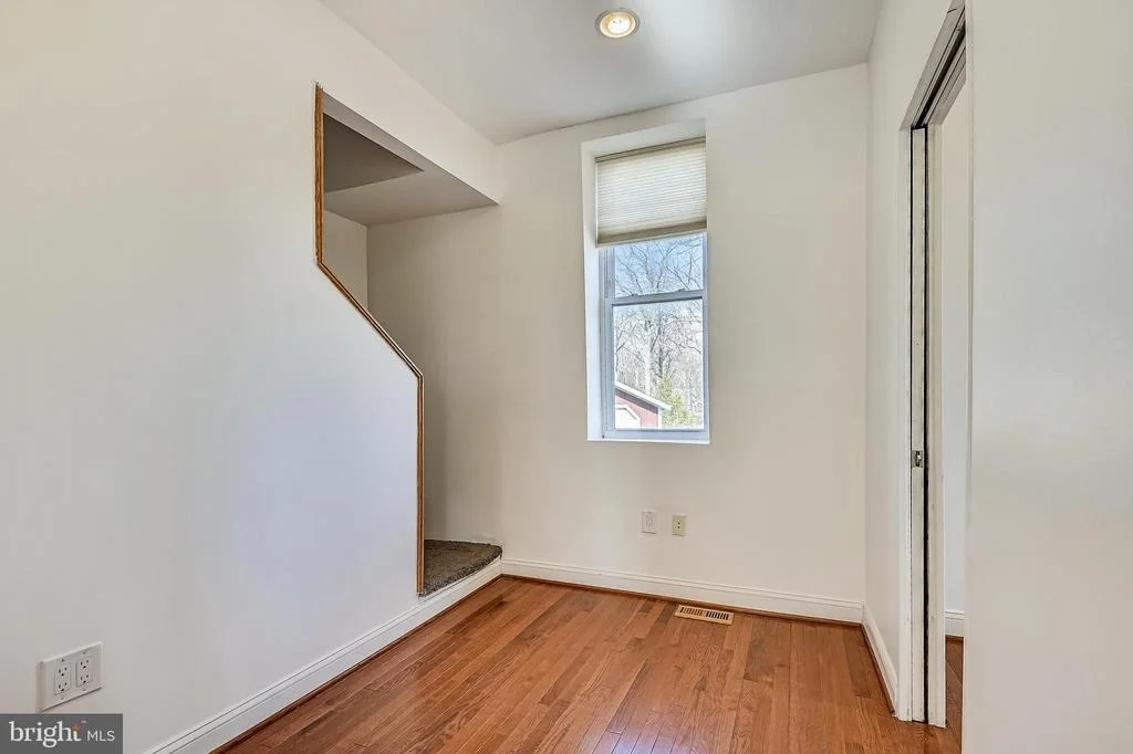 Photo of 2300 FAIRMOUNT ROAD