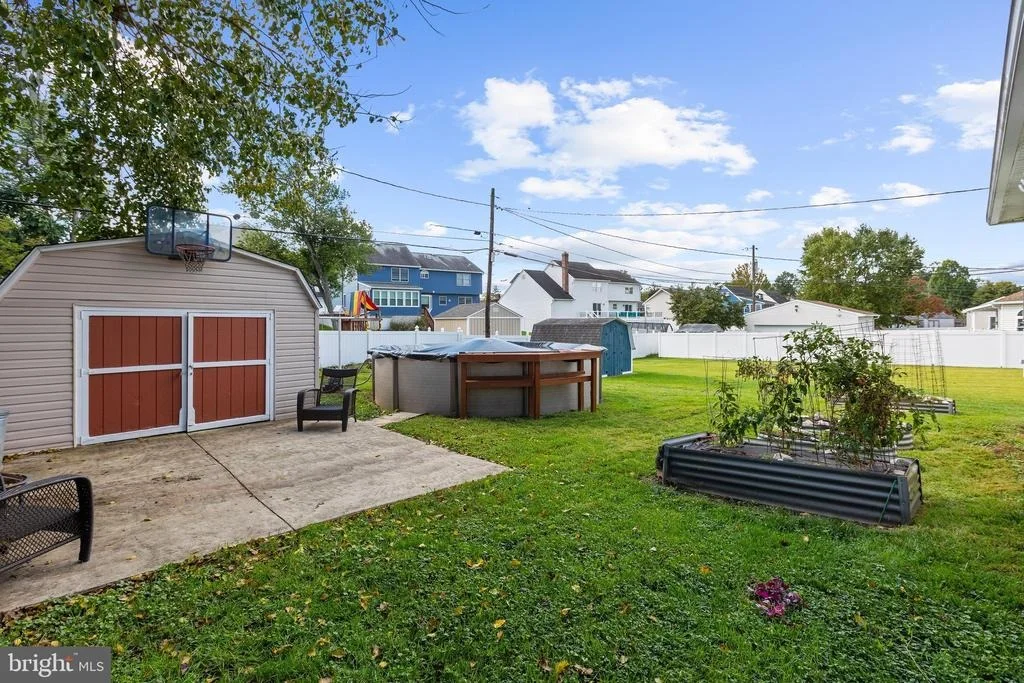 Photo of 545 FOREST VIEW ROAD