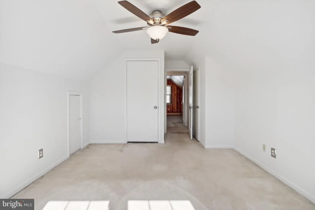 Photo of 638 LONGVIEW DRIVE