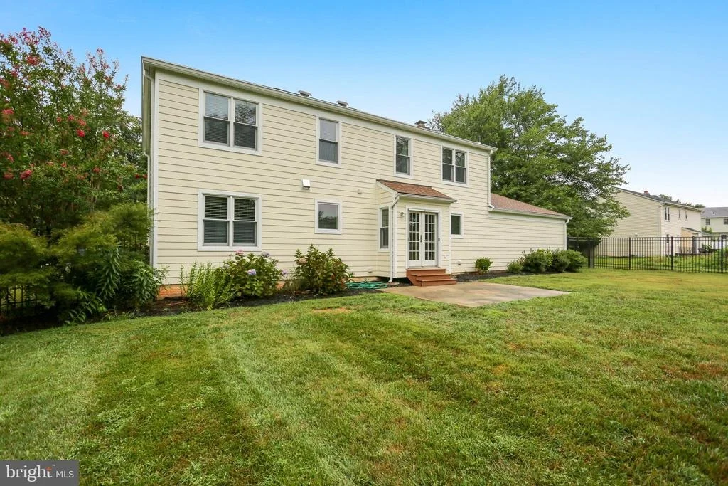 Photo of 15209 DONNA DRIVE