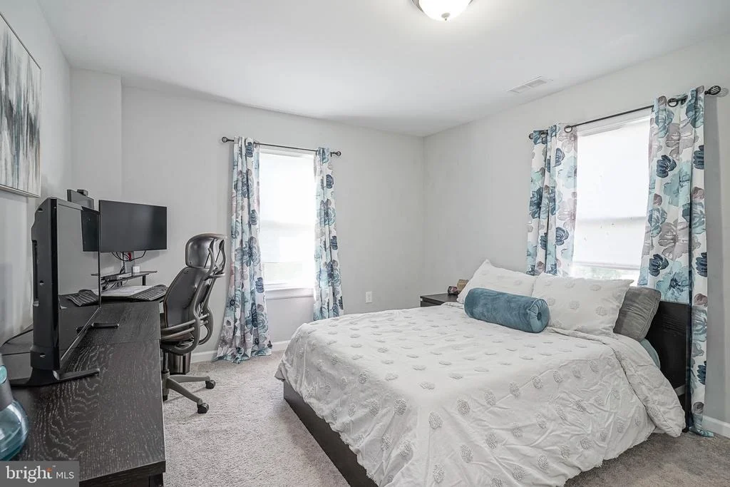 Photo of 42 EVERGREEN AVENUE