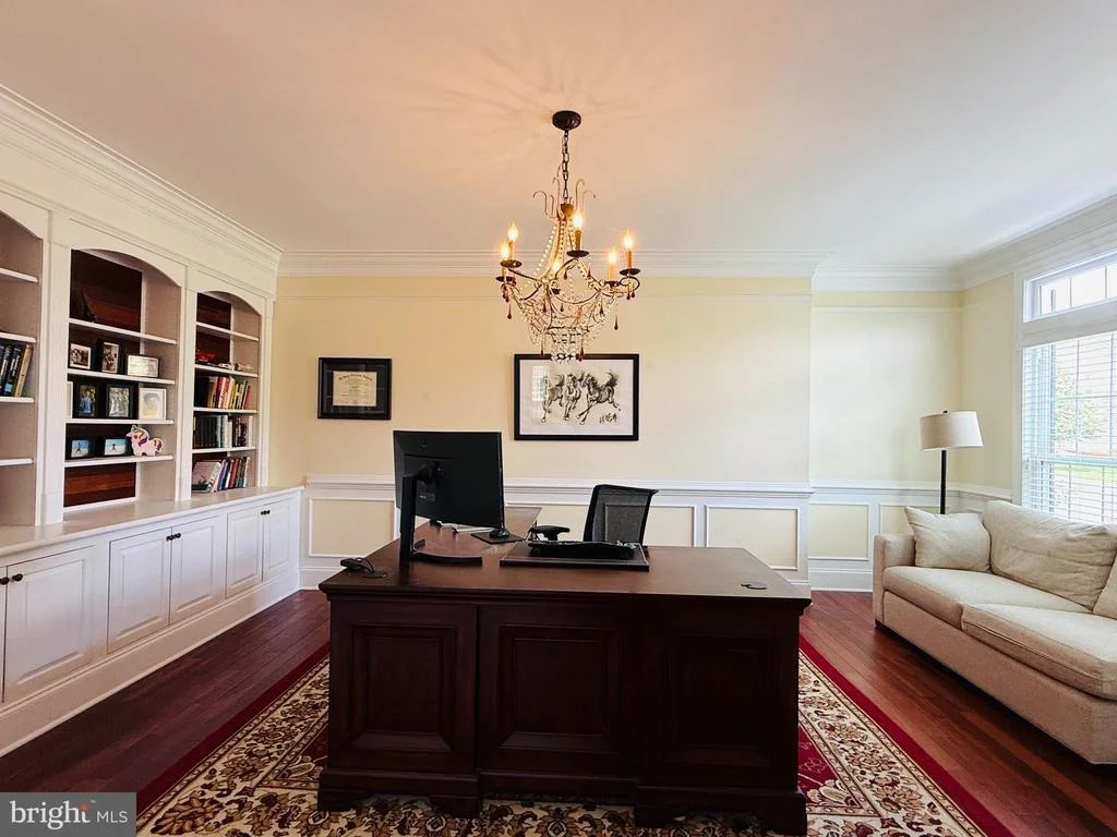 Photo of 7532 RED HILL DRIVE