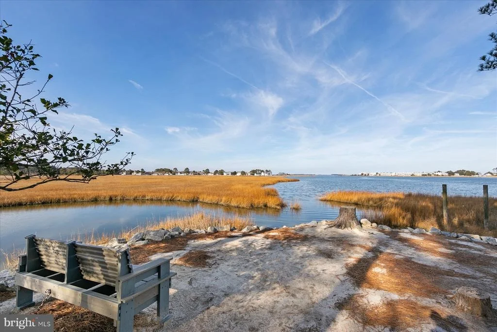 Photo of 37486 SEASIDE DRIVE