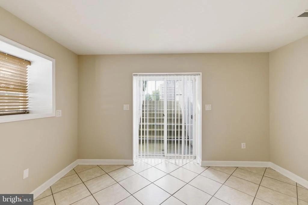 Photo of 13001 TRIPLE CROWN LOOP