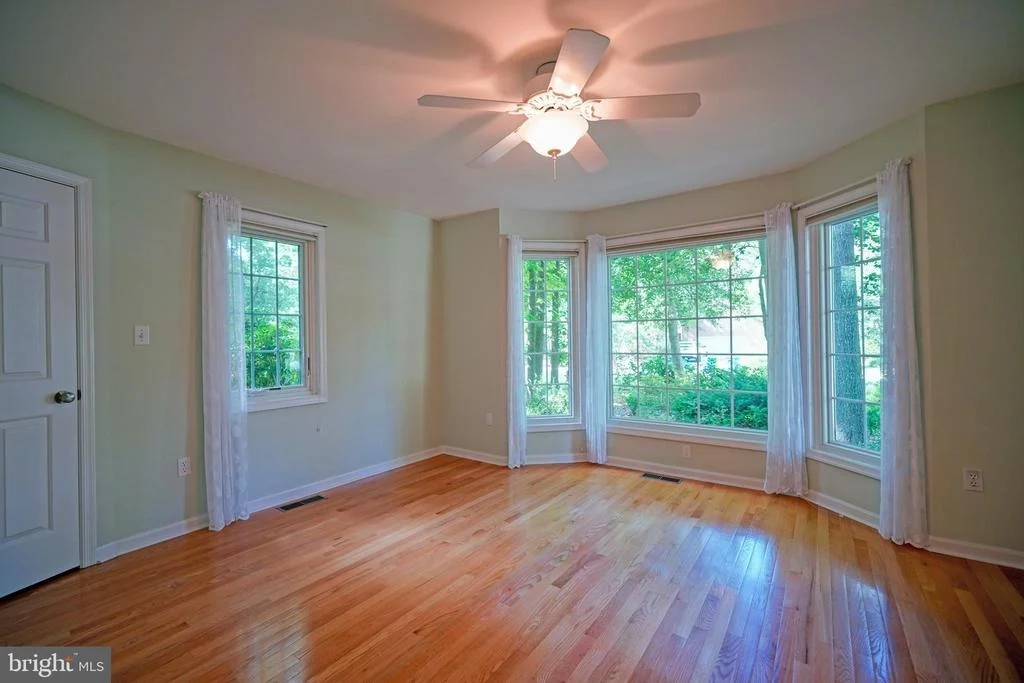 Photo of 72 GAINSBOROUGH DRIVE