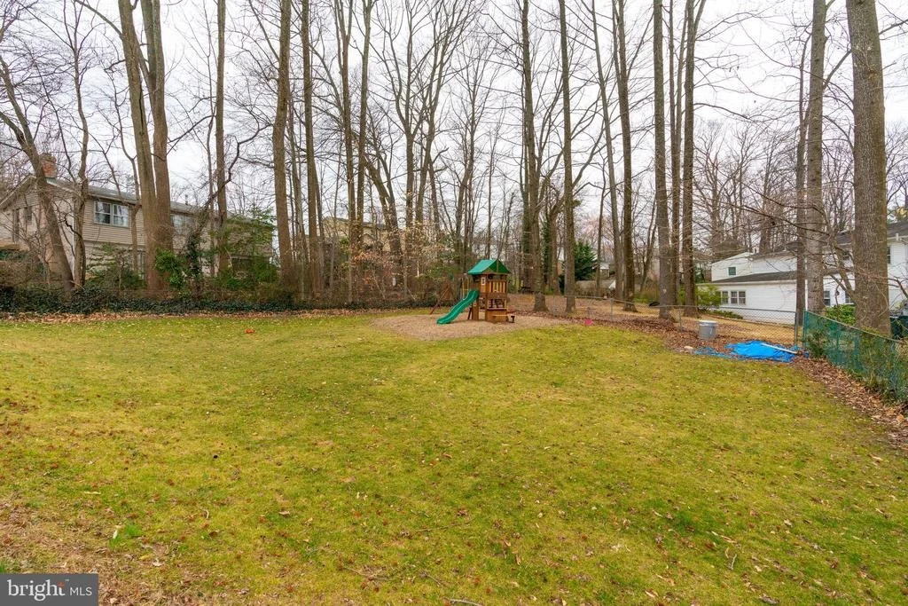 Photo of 6810 HUNTSMAN BOULEVARD